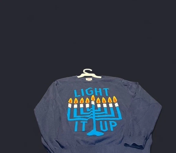 Sudadera para mujer Mossimo Supply Co. azul Hanukkah cuello redondo talla mediana Foto 3 de 4