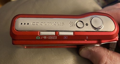 Nikon COOLPIX L18 8.0MP Digital Camera - Red - Picture 3 of 11