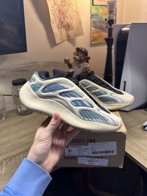 adidas gazelle silver green womens adidas Yeezy Boost 700 Wave Runner - Prior main image 0