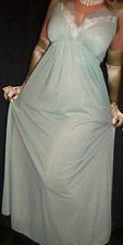 Vtg Vanity Fair Mint Long Chiffon Lace Nylon Nightgown Bust 40