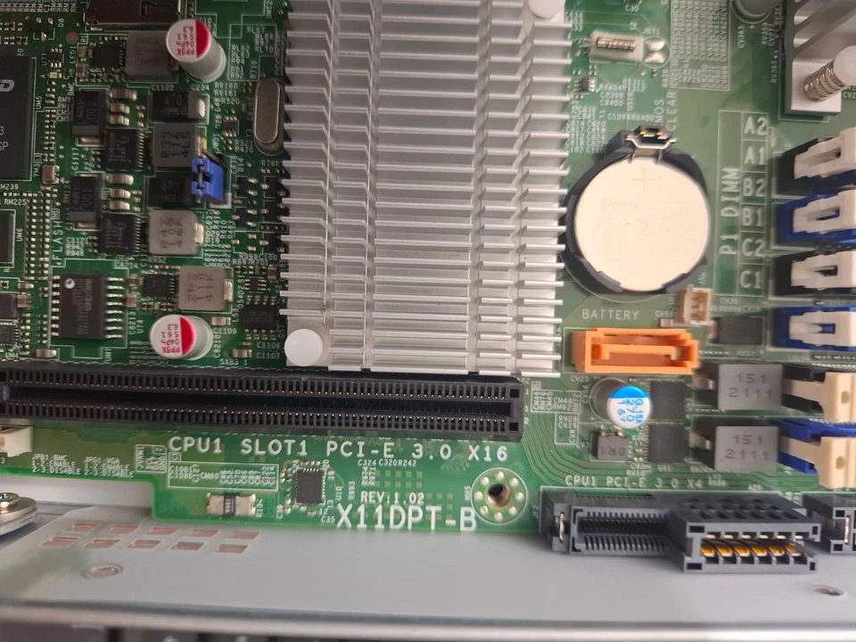 Supermicro X11DPT-B  Intel Xeon Silver 4210 2.20GHz/SRFBL Node Server  No Memory - Image 2 of 3