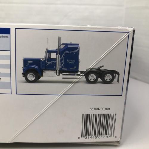 Revell Kenworth W900 Aerodyne 1/25 Modellbausatz - USA NEU OPEN BOX - Bild 6 von 11
