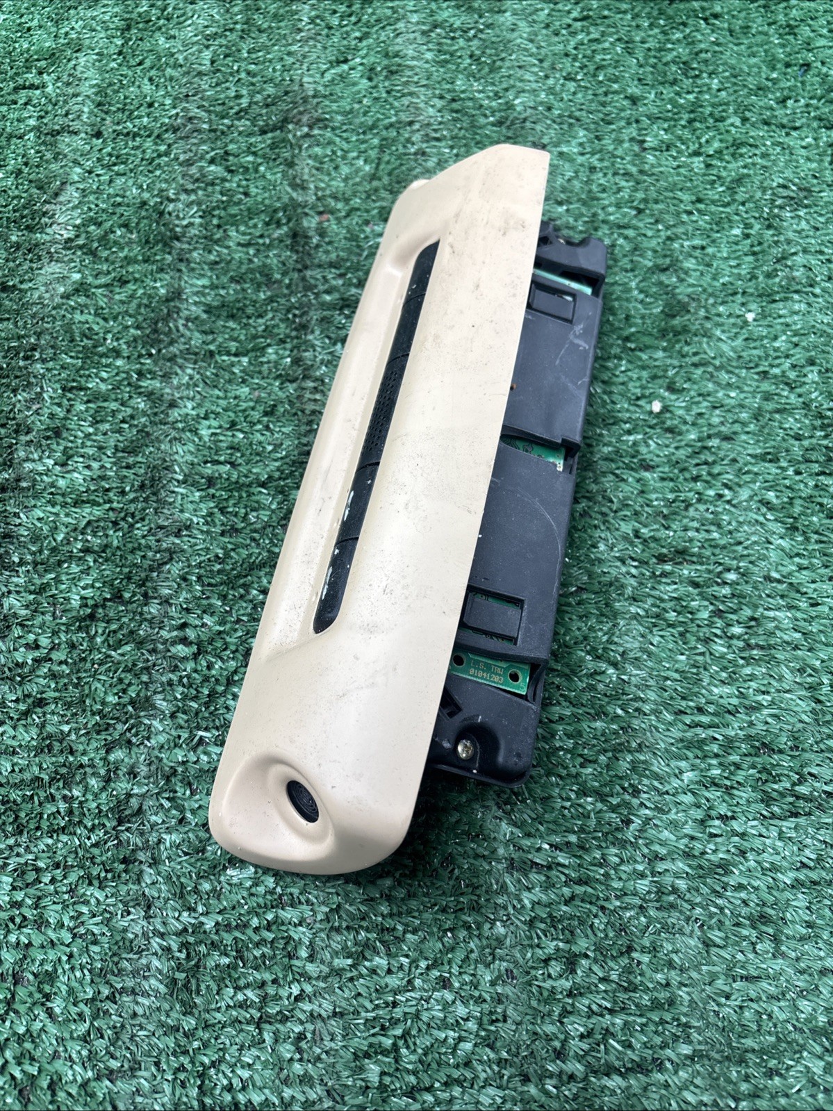 03-10 Maserati Quattroporte M139 Overhead Console Trim Control Switch Oem
