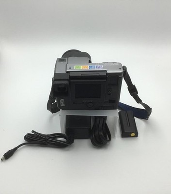 Sony Mavica MVC FD91 0.9MP Digital SLR Camera - Black & Metallic