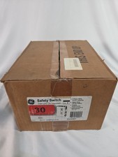 NEW GE TH3361 FUSIBLE DISCONNECT SWITCH 3P 30 AMP 600 VAC NEMA 1