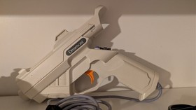 Sega Dreamcast Console 3 Controllers And 7 Games