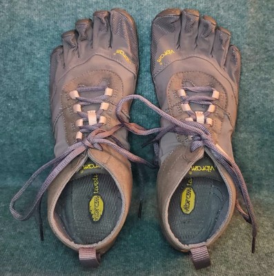 vibram five fingers size 44