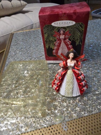 Vintage 1997 Hallmark Keepsake Holiday Barbie Christmas Ornament Series SW #101