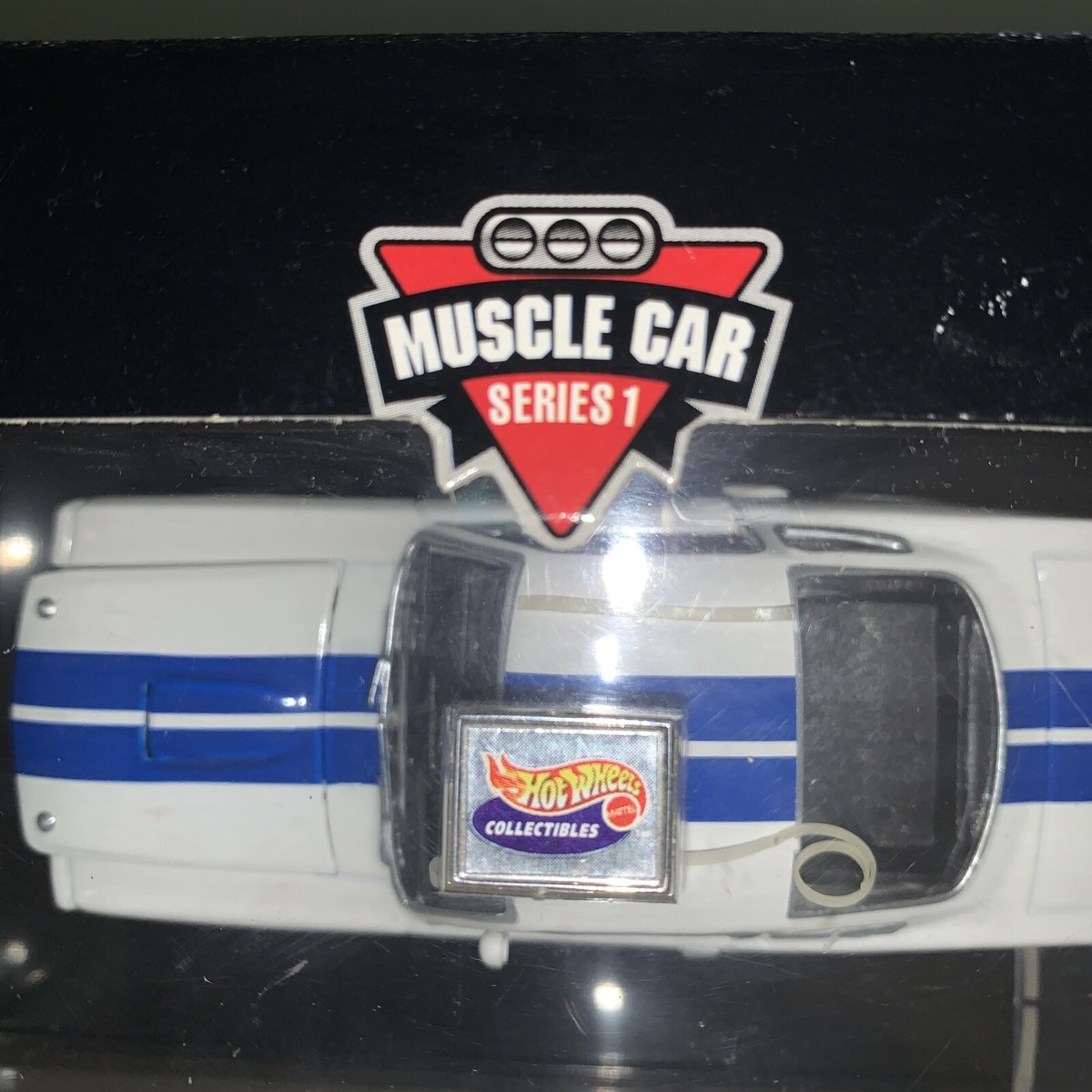 Hot Wheels 1:43 Muscle Car Series 1966 Shelby GT350 White w/Blue