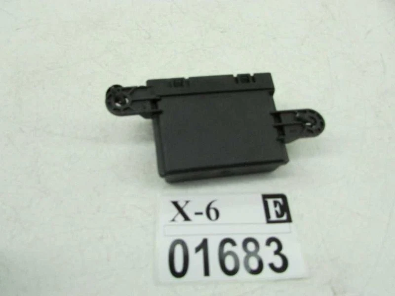 Fiat 500L 2014-2015 sensor aparcamiento trasero módulo control ordenador ecu ecm 51990950 Foto 4 de 4