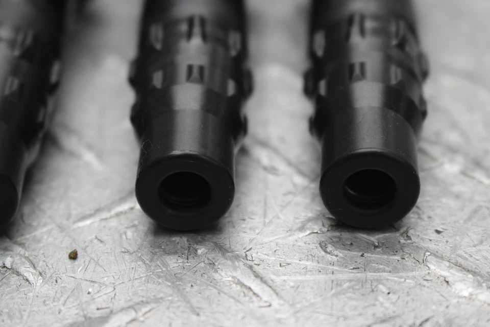 2009 年雅马哈 YZF R1 发射线圈套装带线束 — 第 3/4 张图片