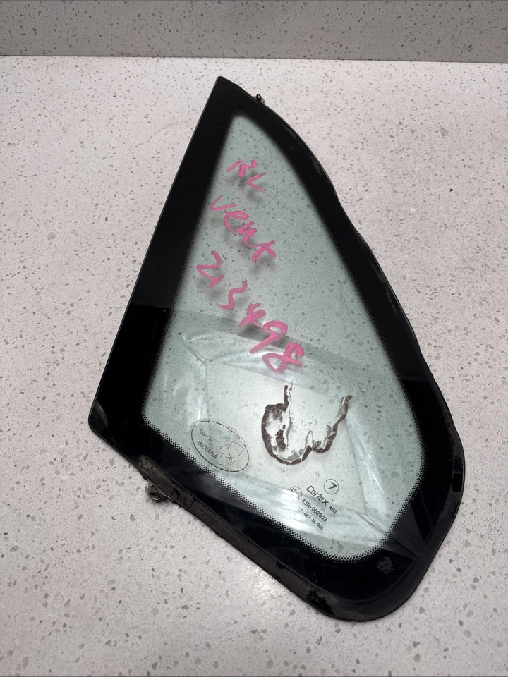 1995 Subaru Legacy Rear Driver Back Door Vent Glass Window Foto 4 de 4