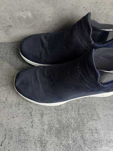 SKECHERS Women’s Dark Blue Goga Max Knit Slip On Shoe Sneaker Size 7 - Picture 17 of 18