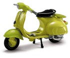 New-Ray 1960 Vespa 125 Moped bike 1:32 diecast model toy 2.5 Inch Green