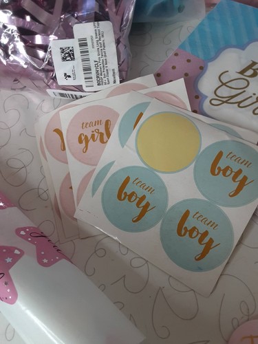 Smirly Gender Reveal Decoration Kit Party Supplies - Picture 3 of 6
