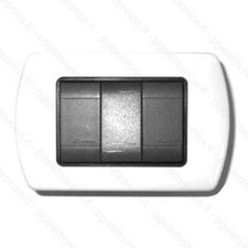 PLACCA BTICINO LIVING INTERNATIONAL COMPATIBILE IN METALLO 3 4 7 MODULI BIANCO