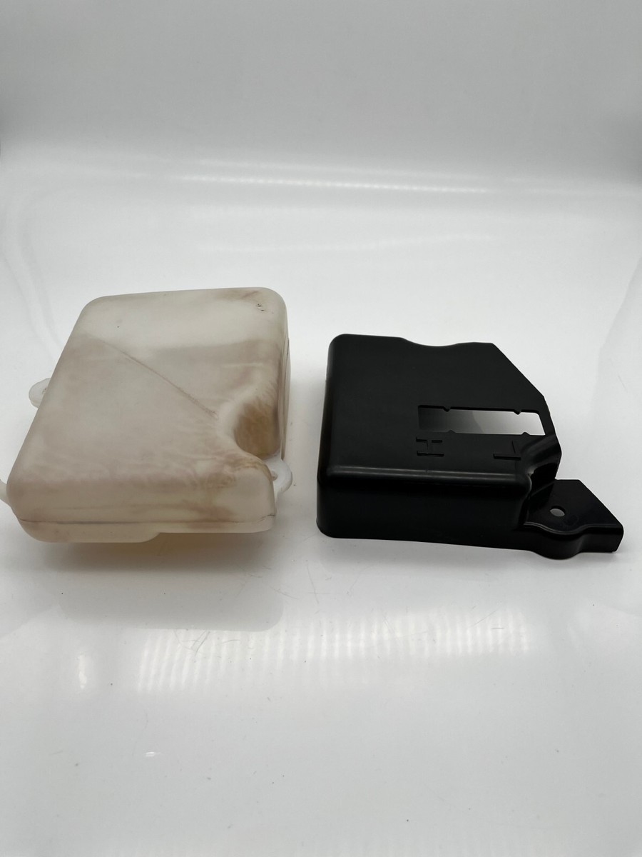 Kawasaki GPX600R ZX600 Expansion Tank Water Tank Coolant Tank Kawasaki GPX600R ZX600 Expansion Tank Water Tank Coolant Tank