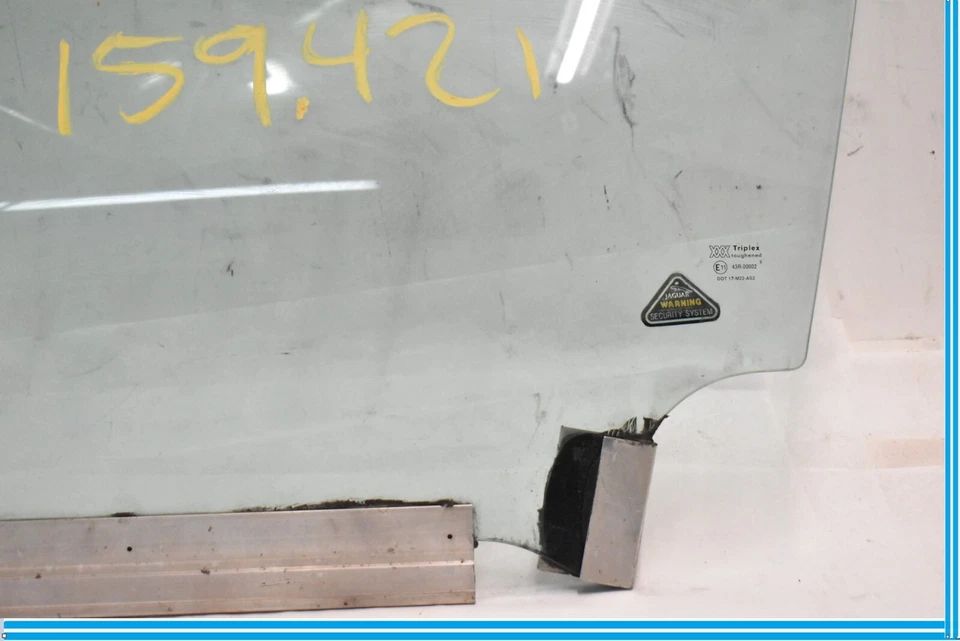 Cristal puerta delantera izquierda OEM 97 98 99 00 01 02 03 04 05 06 Jaguar XK8 Foto 3 de 4
