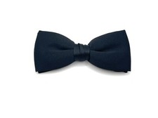 Vintage Ormond N.Y.C. Bow Tie, Clip On, Black, 4.5 inches, Great Shape