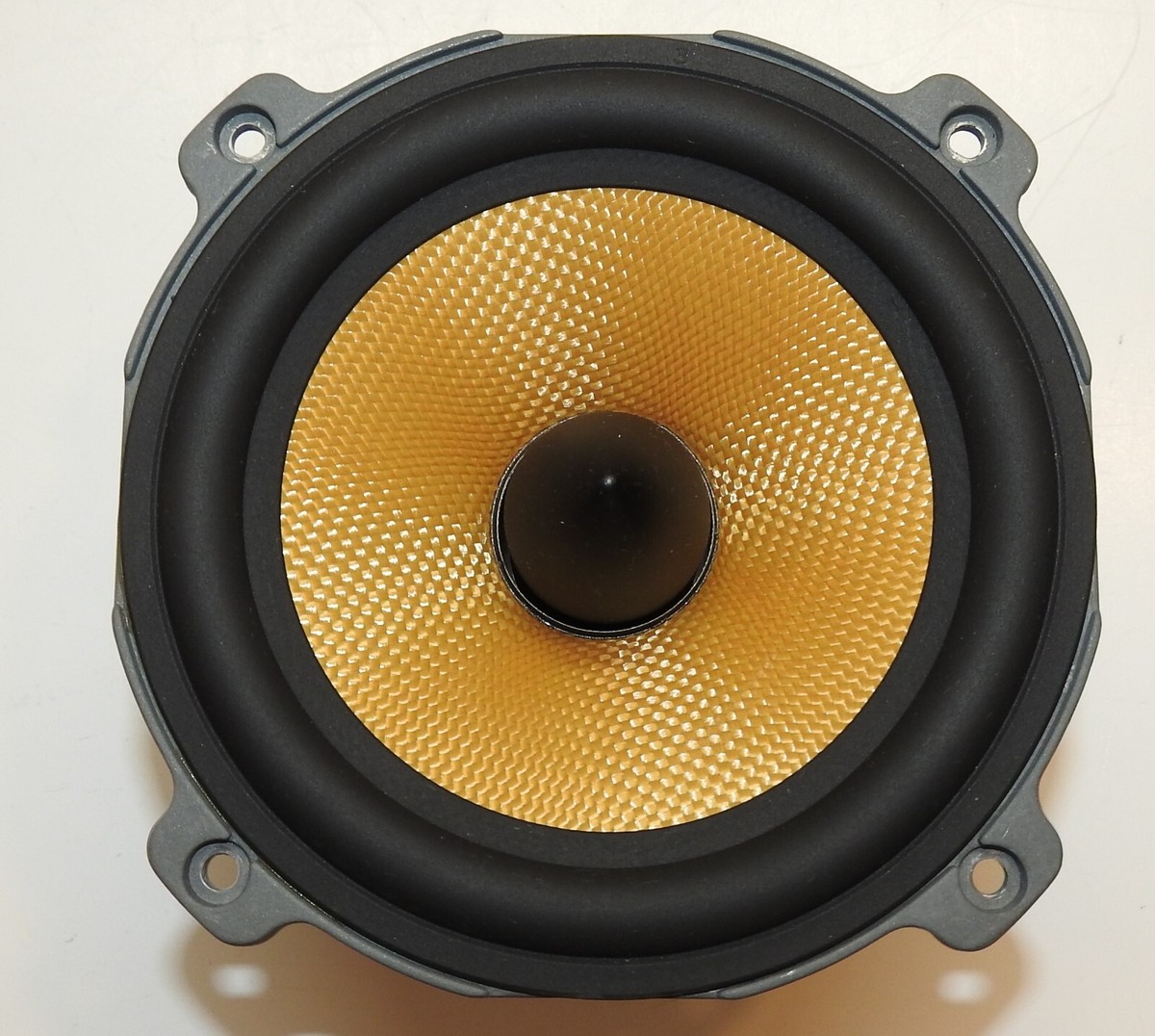 BOWERS AND WILKINS B&W 686 MID MIDRANGE BASS WOOFER SPEAKER