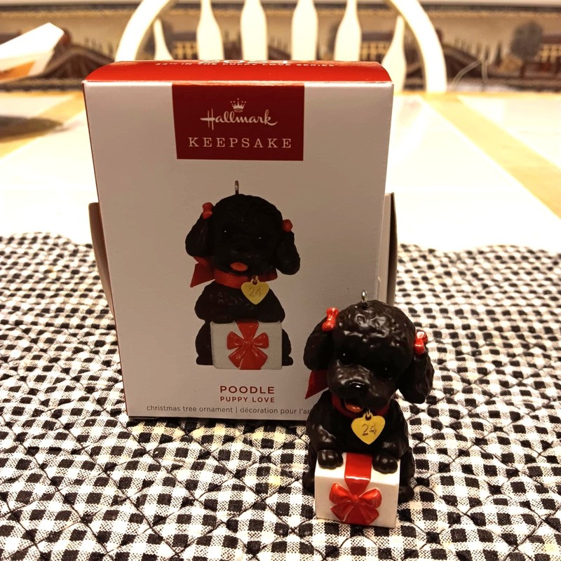 HALLMARK POODLE #34 PUPPY LOVE SERIES 2024 CHRISTMAS KEEPSAKE ORNAMENTS DOG