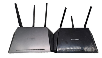 2X NETGEAR Nighthawk AC1750 Model# R6700