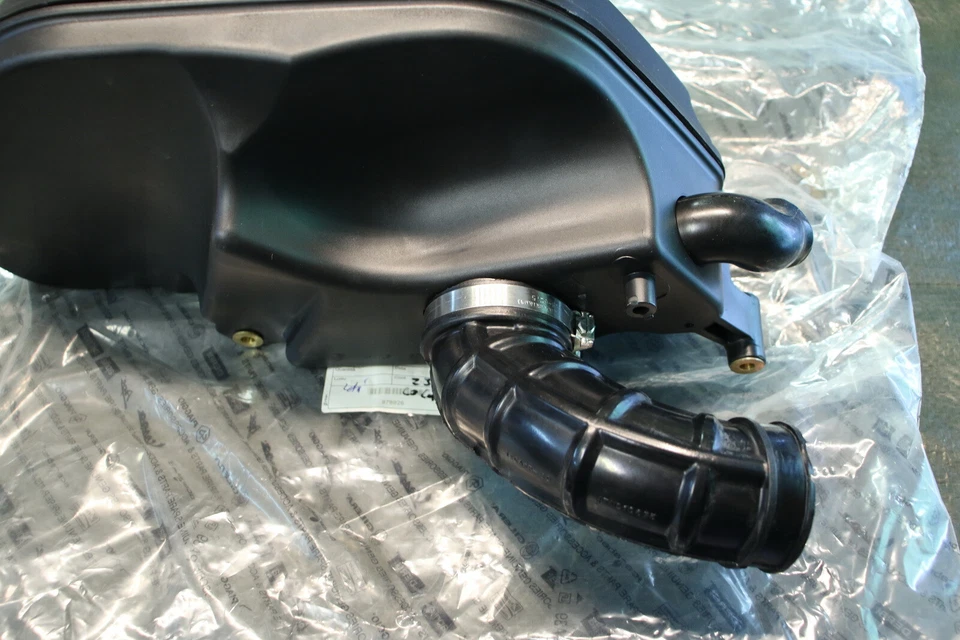 Piaggio MP3 125 ZAPM6310 original Luftfilter Kasten 878926 Airfilter Filtro Aria - Bild 4 von 4