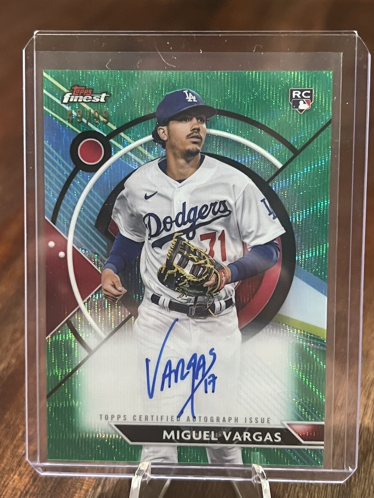2023 Topps Finest Miguel Vargas #FA-MV Green Refractor Auto RC /99 LA Dodgers