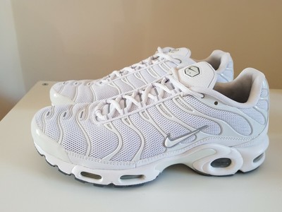 triple white tns womens