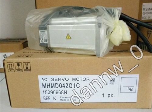 1 Stück Neu im Karton Panasonic MHMD042G1C Servomotor# - Bild 1 von 1