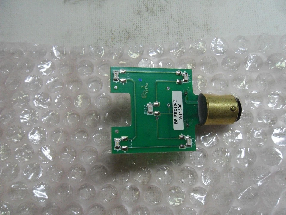 1 SIGNAL DIVISION LED-120BSB 120V BLU LED LP - Image 3 of 3