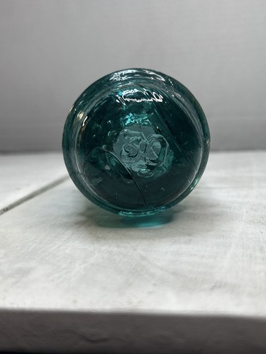 Antique GREEN BROOKFIELD Glass Insulator Embossed on the Top . Rare! Gorgeous - Picture 8 of 11