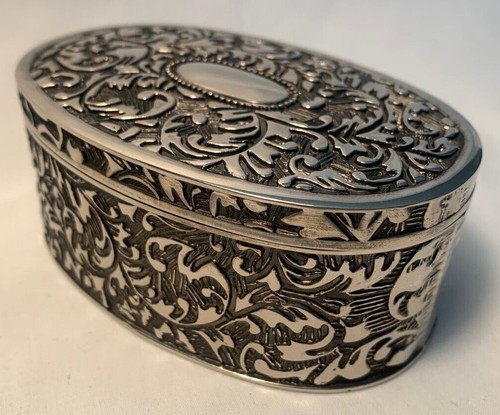 Ovale Silberplatte 4" lange Schmuckschatulle mit Repousse Blumenmuster - Vintage - Bild 4 von 6