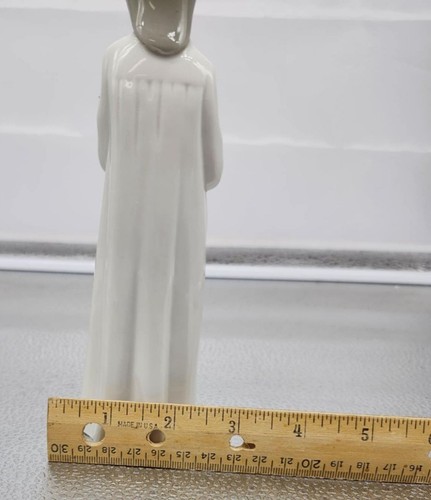 NAO By Lladro Girl With Candle Figurine Hand Made In Spain Nightgown - Picture 7 of 9