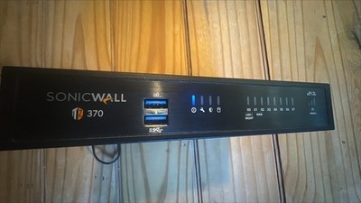 SonicWall TZ370 Network Security Appliance