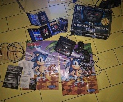 Sega Mega Drive II Bundle With 3 Games 2 Posters 2 Joysticks Original Box