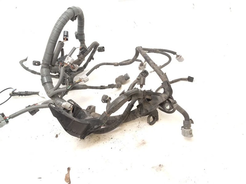 ENGINE WIRE HARNESS fits TOYOTA PRIUS C 2012 - 2019 OEM - Image 2 of 4