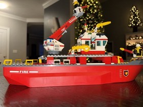 Lego 7207 City Fire Fire Boat Ship Retired 100% Complete With Manual