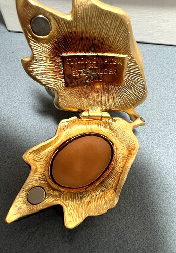 Estee Lauder Intuition 2003 Bejeweled Butterfly Compact; J Strongwater; firmato - Foto 12 di 15