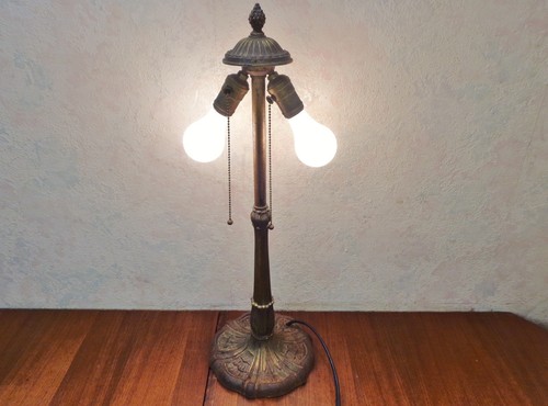 Vintage Tall Ornate 24" Cast Iron Table Two Bulb Chains Table Lamp Works! VgC - Picture 12 of 12