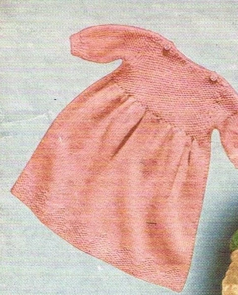 Dolls clothes knitting  pattern for 18 to 21" doll. Laminated copy (V Doll 163) - Image 3 of 3