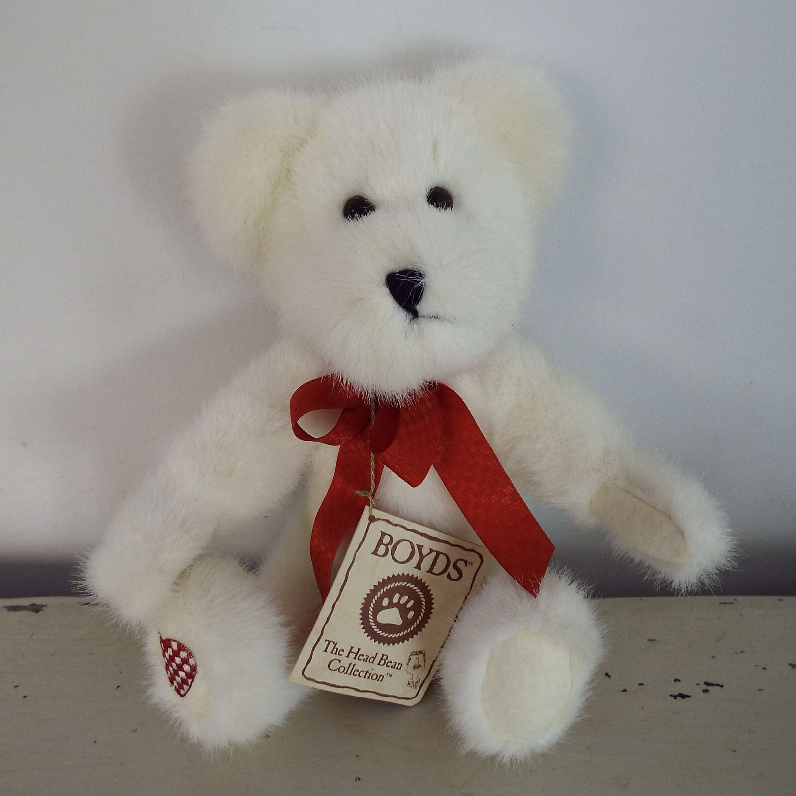 Boyd's Bear White Plush VALENTINO Teddy Red Bow Jointed Original 10" Heirloom Co