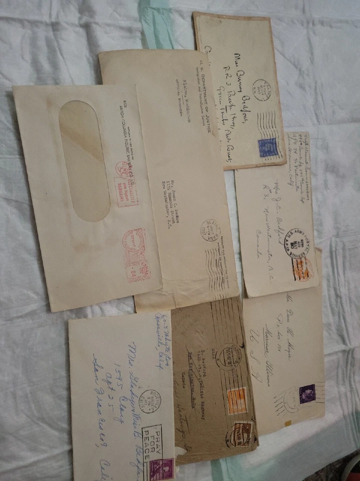 Vintage War Time Original Handwritten Letter & Stamps Collectible V068 - Image 4 of 4