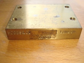 HOBBS AND CO. LONDON 4 LEVER CUPBOARD / DRAWER LOCK VINTAGE