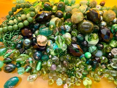 1.5 POUNDS LOOSE VINTAGE GLASS BEADS LOT ALL OLD