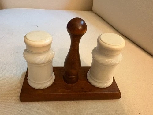 Vintage Salt and Pepper Shaker Set, Wood Stand, Milk Glass with lids