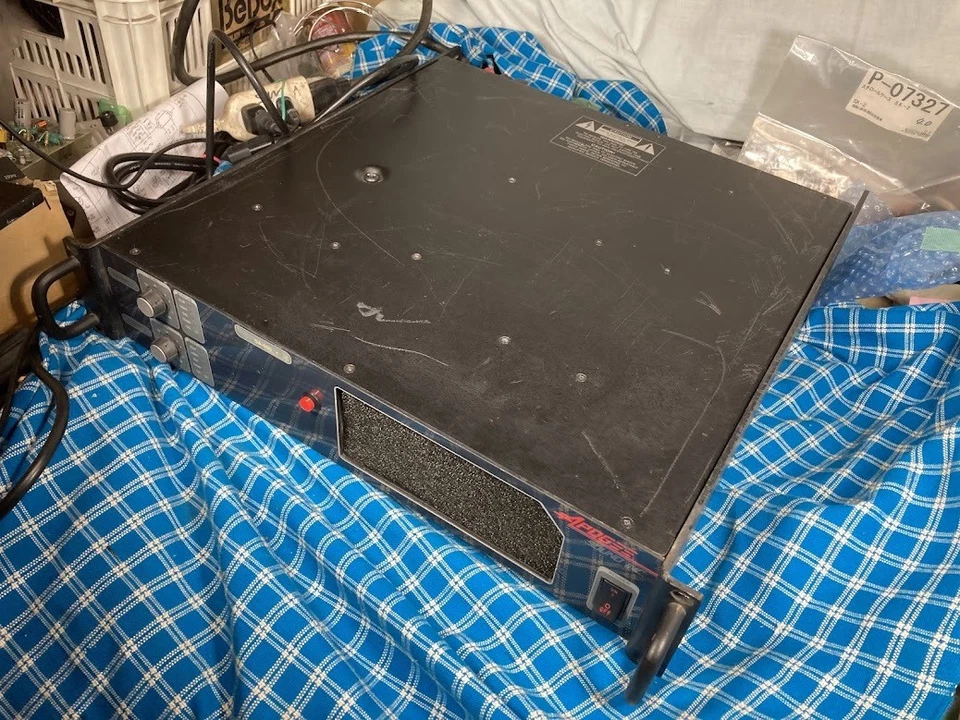 Professioneller Einsatz für Zuhause Apogee 8 Ohm 500 W Sa-600 Endstufe, voll funktionsfähig - Bild 4 von 4