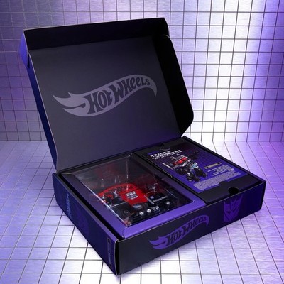 Hot Wheels Transformers Nemesis Prime RLC Collectors Edition   1:64 | Sealed