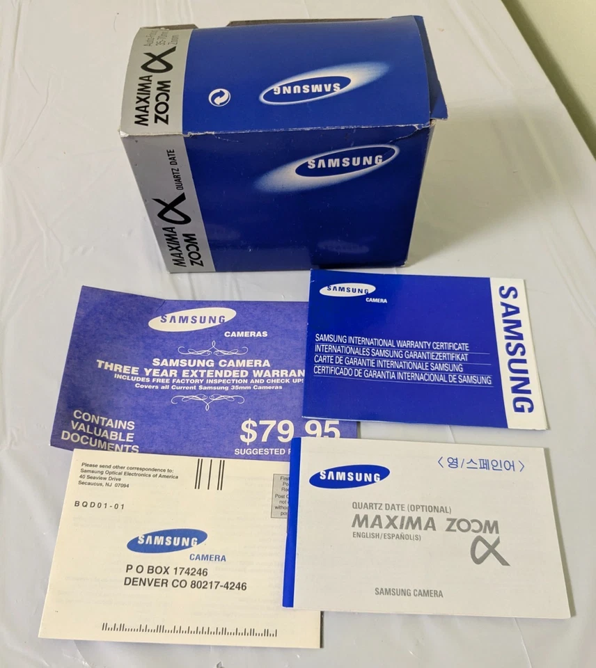 Cámara fotográfica Samsung Máxima Zoom Alpha 35 mm Point Shoot 38-70 mm con hombre - Funciona Foto 2 de 4