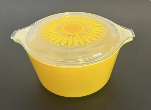 Vintage Pyrex 473 1 Quart Yellow Sunflower Daisy Bowl with Clear Lid 470-C